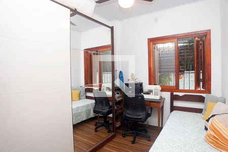 Quarto 2 de casa à venda com 2 quartos, 98m² em Santana, Porto Alegre