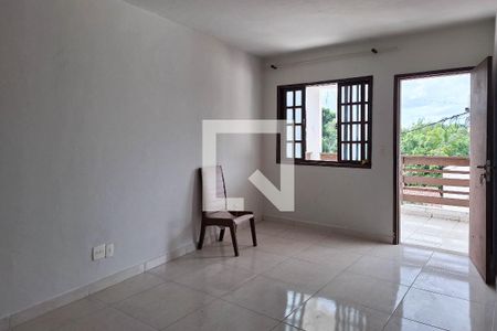 Sala 1 de casa à venda com 3 quartos, 90m² em Sapê, Niterói