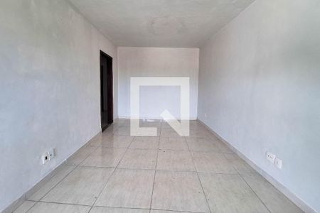 Sala 1 de casa à venda com 3 quartos, 90m² em Sapê, Niterói