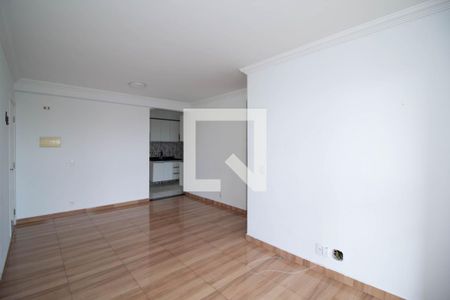Sala de apartamento para alugar com 3 quartos, 76m² em Picanço, Guarulhos