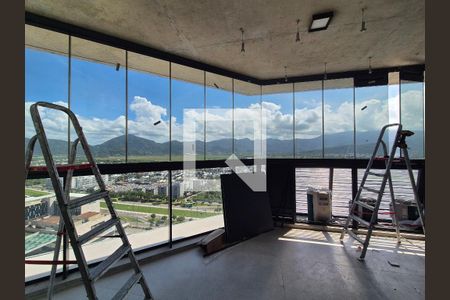 Apartamento para alugar com 2 quartos, 184m² em Recreio dos Bandeirantes, Rio de Janeiro