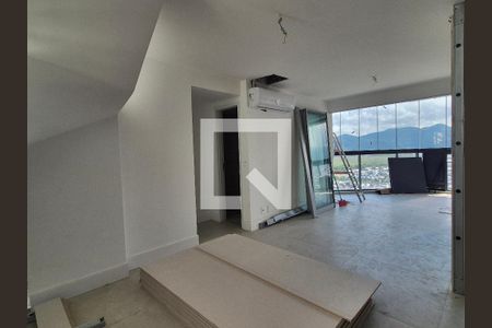 Apartamento para alugar com 2 quartos, 184m² em Recreio dos Bandeirantes, Rio de Janeiro