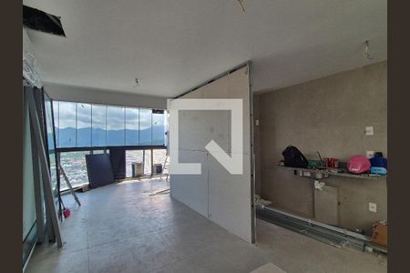 Apartamento para alugar com 2 quartos, 184m² em Recreio dos Bandeirantes, Rio de Janeiro