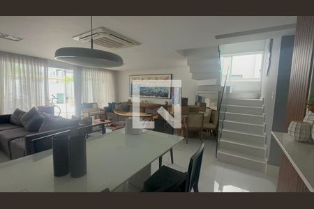 Sala de casa de condomínio à venda com 5 quartos, 320m² em Vargem Grande, Rio de Janeiro