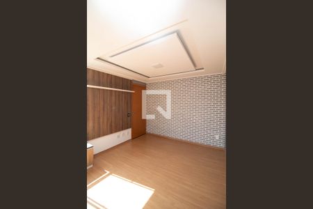 Sala de apartamento para alugar com 2 quartos, 45m² em Água Chata, Guarulhos