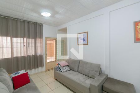 Casa à venda com 2 quartos, 225m² em Trevo, Belo Horizonte
