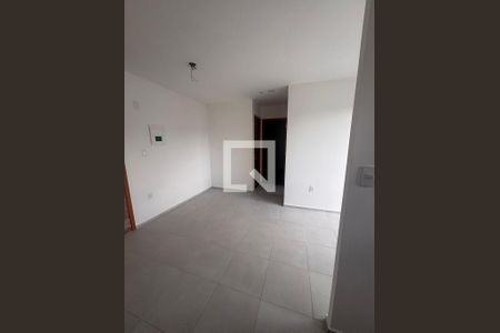 Sala de apartamento para alugar com 2 quartos, 47m² em Rio do Ouro, Niterói