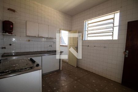 Cozinha  de casa à venda com 3 quartos, 217m² em Calafate, Belo Horizonte