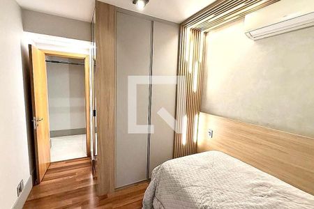 Apartamento à venda com 3 quartos, 177m² em Campestre, Santo André