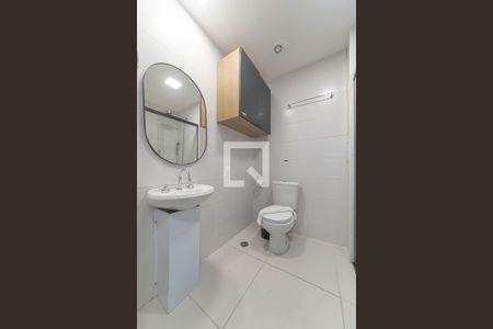 Banheiro de kitnet/studio à venda com 1 quarto, 25m² em Campo Belo, São Paulo