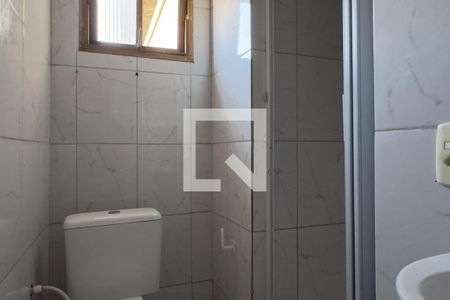 Banheiro de casa para alugar com 2 quartos, 55m² em Parque Maria Helena, Guarulhos