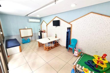 Apartamento à venda com 2 quartos, 57m² em Centro, Niterói