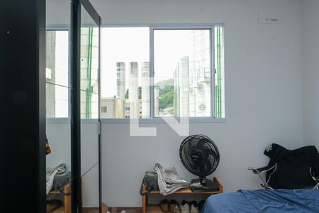 Quarto 1 de apartamento para alugar com 2 quartos, 48m² em Jardim Alvorada, Nova Iguaçu