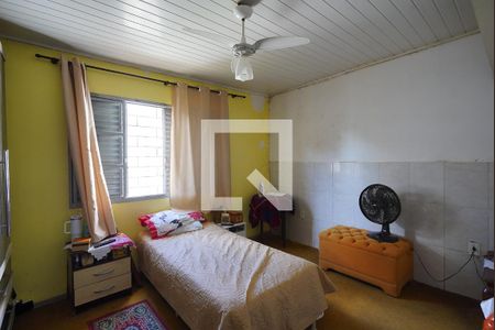 Suite de casa à venda com 3 quartos, 308m² em Vila Joao Pessoa, Porto Alegre