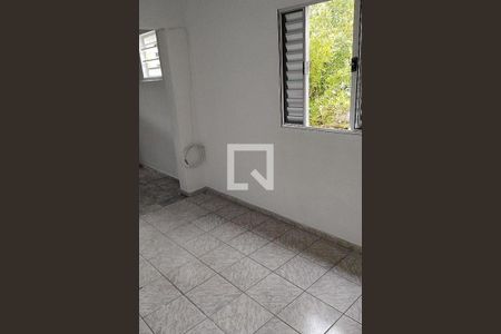 Casa à venda com 3 quartos, 200m² em Vila Cruz das Almas, São Paulo