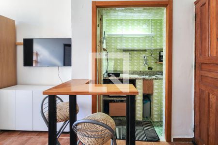 Studio  de kitnet/studio para alugar com 1 quarto, 24m² em Laranjeiras, Rio de Janeiro