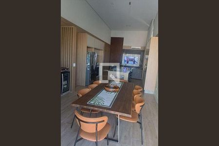 Casa à venda com 4 quartos, 225m² em Swiss Park, Campinas