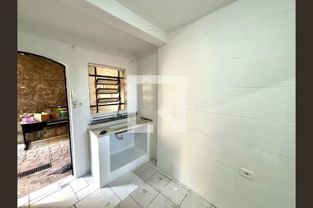 Sala/cozinha de casa para alugar com 1 quarto, 40m² em Jardim Eliane, São Paulo