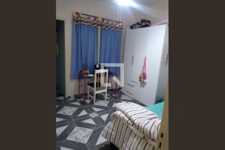 Casa à venda com 3 quartos, 74m² em Jardim Cliper, São Paulo