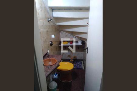 Casa à venda com 3 quartos, 74m² em Jardim Cliper, São Paulo