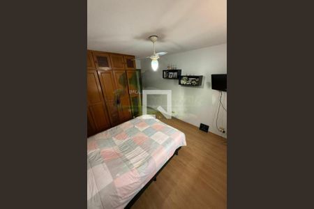 Casa à venda com 3 quartos, 200m² em Jabaquara, São Paulo