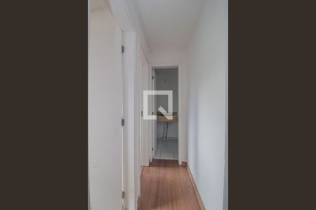 Corredor de apartamento à venda com 2 quartos, 50m² em Glória, Porto Alegre