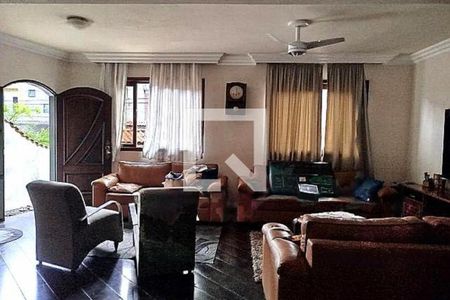 Casa à venda com 3 quartos, 330m² em Vila Camilópolis, Santo André