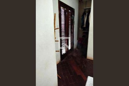 Casa à venda com 3 quartos, 330m² em Vila Camilópolis, Santo André