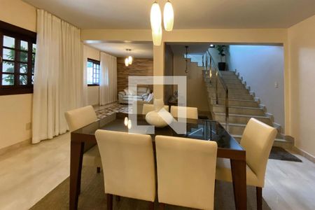 Sala de Jantar de casa à venda com 4 quartos, 250m² em Nova Floresta, Belo Horizonte