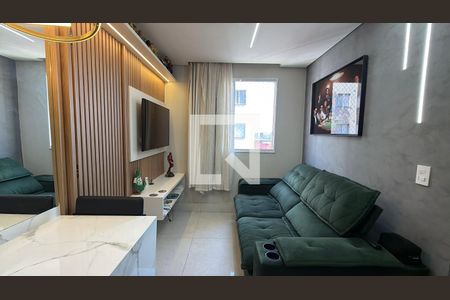 Apartamento para alugar com 2 quartos, 33m² em Canindé, São Paulo