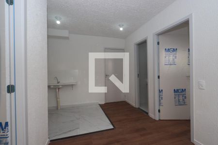 Sala de apartamento para alugar com 2 quartos, 32m² em Parque São Lourenço, São Paulo