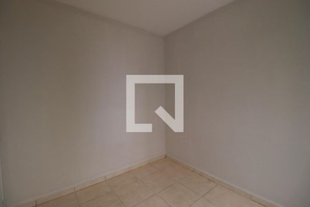 Quarto 2 de apartamento para alugar com 2 quartos, 45m² em Jardim Itau, Ribeirão Preto