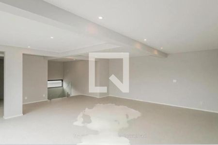 Casa à venda com 7 quartos, 840m² em Barra da Tijuca, Rio de Janeiro