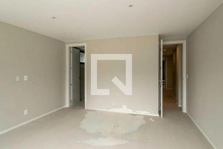 Casa à venda com 7 quartos, 840m² em Barra da Tijuca, Rio de Janeiro