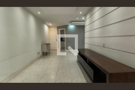 Sala de apartamento para alugar com 3 quartos, 100m² em Recreio dos Bandeirantes, Rio de Janeiro