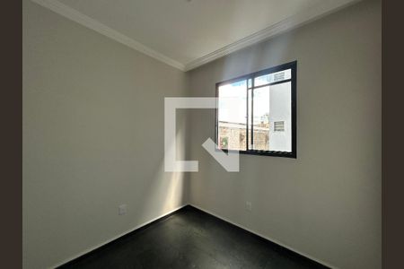 Apartamento para alugar com 2 quartos, 45m² em Itapoã, Belo Horizonte