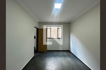 Apartamento para alugar com 2 quartos, 45m² em Itapoã, Belo Horizonte