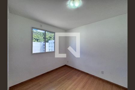 Quarto 1 de apartamento para alugar com 2 quartos, 44m² em Vargem Grande, Rio de Janeiro