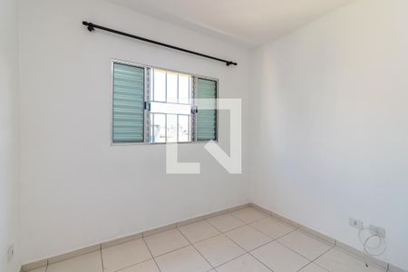 Quarto de casa para alugar com 1 quarto, 40m² em Parque Peruche, São Paulo