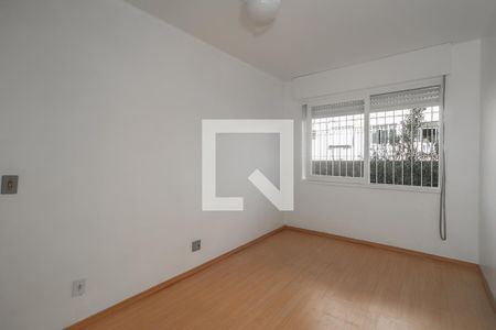 Quarto de apartamento para alugar com 2 quartos, 65m² em Passo D’areia, Porto Alegre
