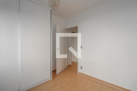 Quarto 2 de apartamento para alugar com 2 quartos, 65m² em Passo D’areia, Porto Alegre