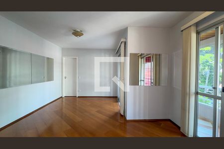 Sala de apartamento à venda com 3 quartos, 80m² em Vila Congonhas, São Paulo