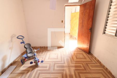 Quarto 1 de casa à venda com 2 quartos, 106m² em Quitaúna, Osasco