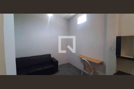 Casa para alugar com 1 quarto, 60m² em Vila Polopoli, São Paulo