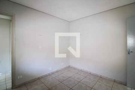 Quarto 1 de casa para alugar com 2 quartos, 166m² em Jardim Bom Refugio, São Paulo