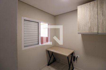 Closet Quarto 1 de casa para alugar com 2 quartos, 166m² em Jardim Bom Refugio, São Paulo