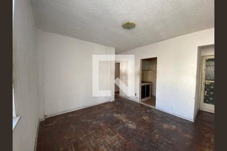 Apartamento para alugar com 2 quartos, 45m² em Tomás Coelho, Rio de Janeiro