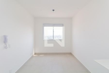 Sala/Cozinha de apartamento para alugar com 2 quartos, 32m² em Fazenda Aricanduva, São Paulo