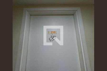 Entrada de casa de condomínio à venda com 2 quartos, 60m² em Vicente de Carvalho, Rio de Janeiro