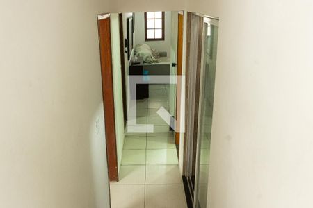 Corredor de casa para alugar com 2 quartos, 144m² em Engenho Novo, Rio de Janeiro
